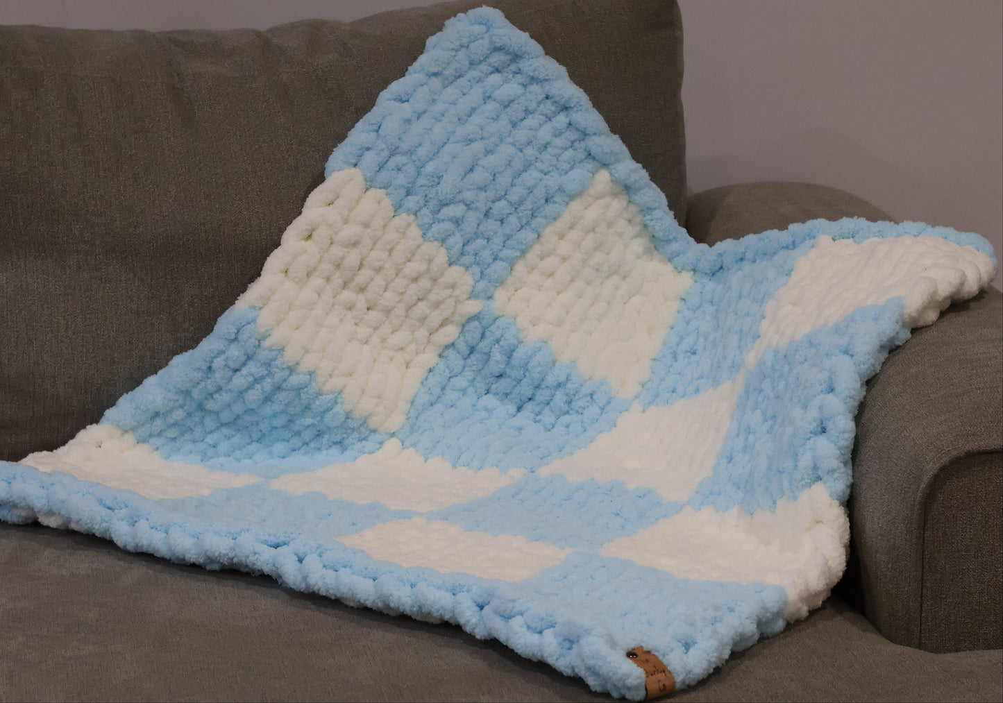 Baby tummy time mat (70cm x 70cm)