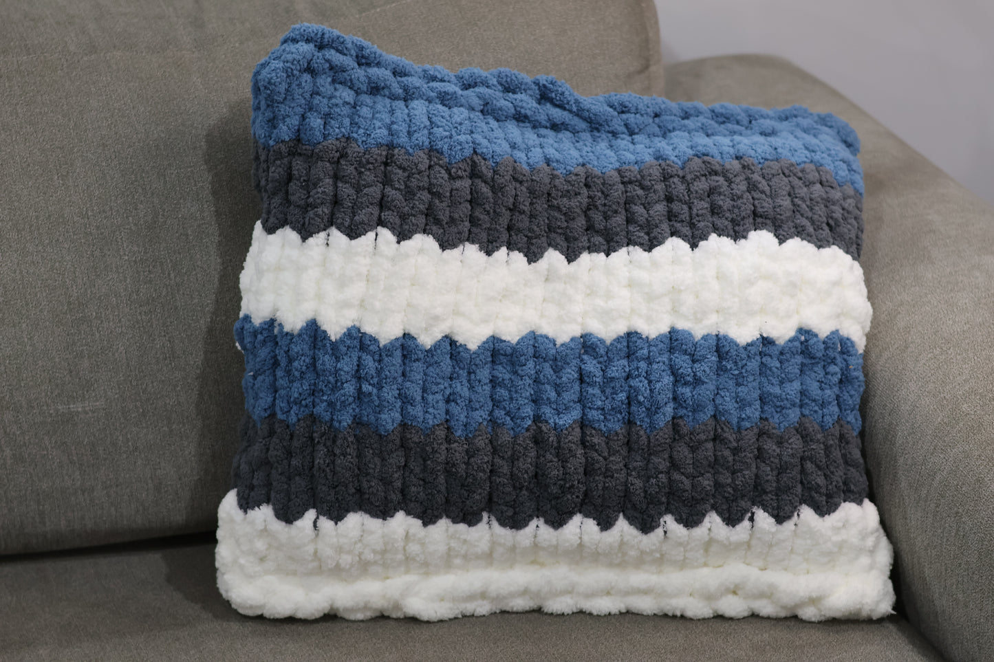 Cushion (30cm x 30cm)