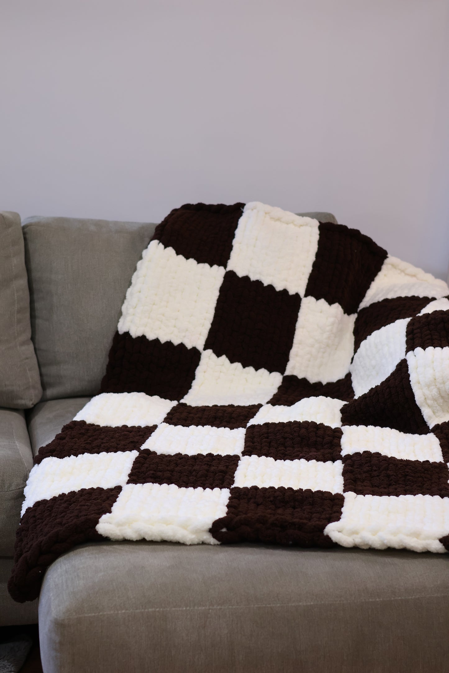 Medium Throw (100cm x 140cm)