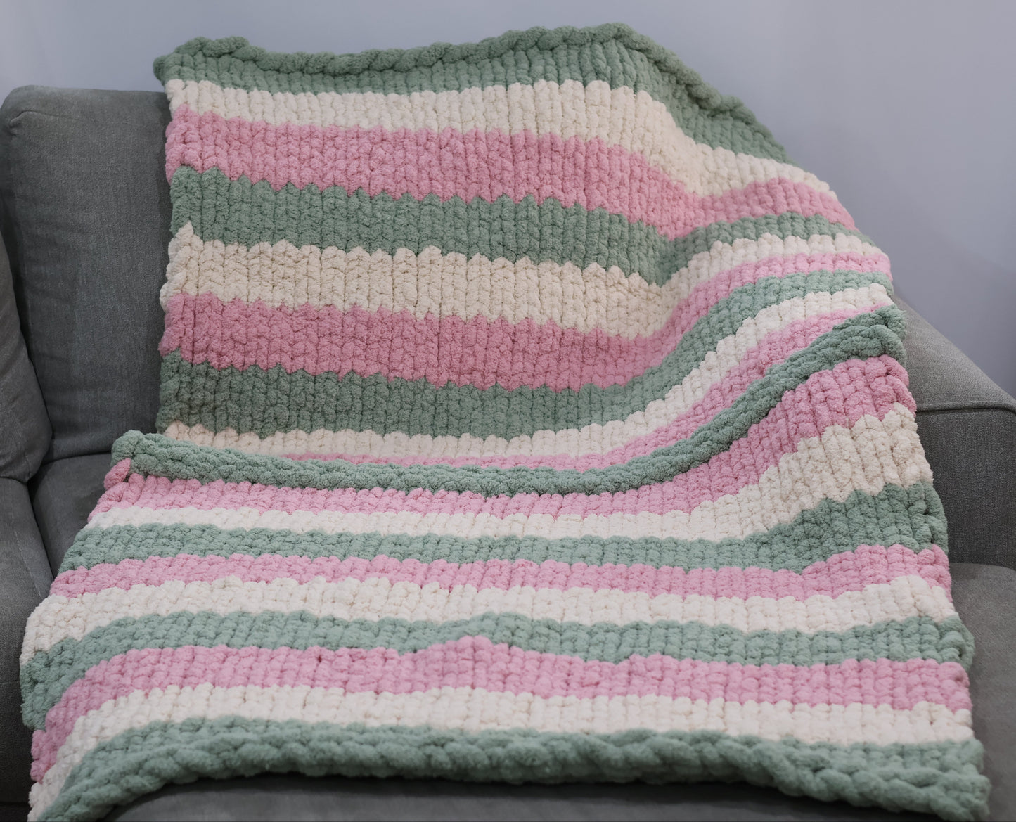 Medium Throw (100cm x 140cm)